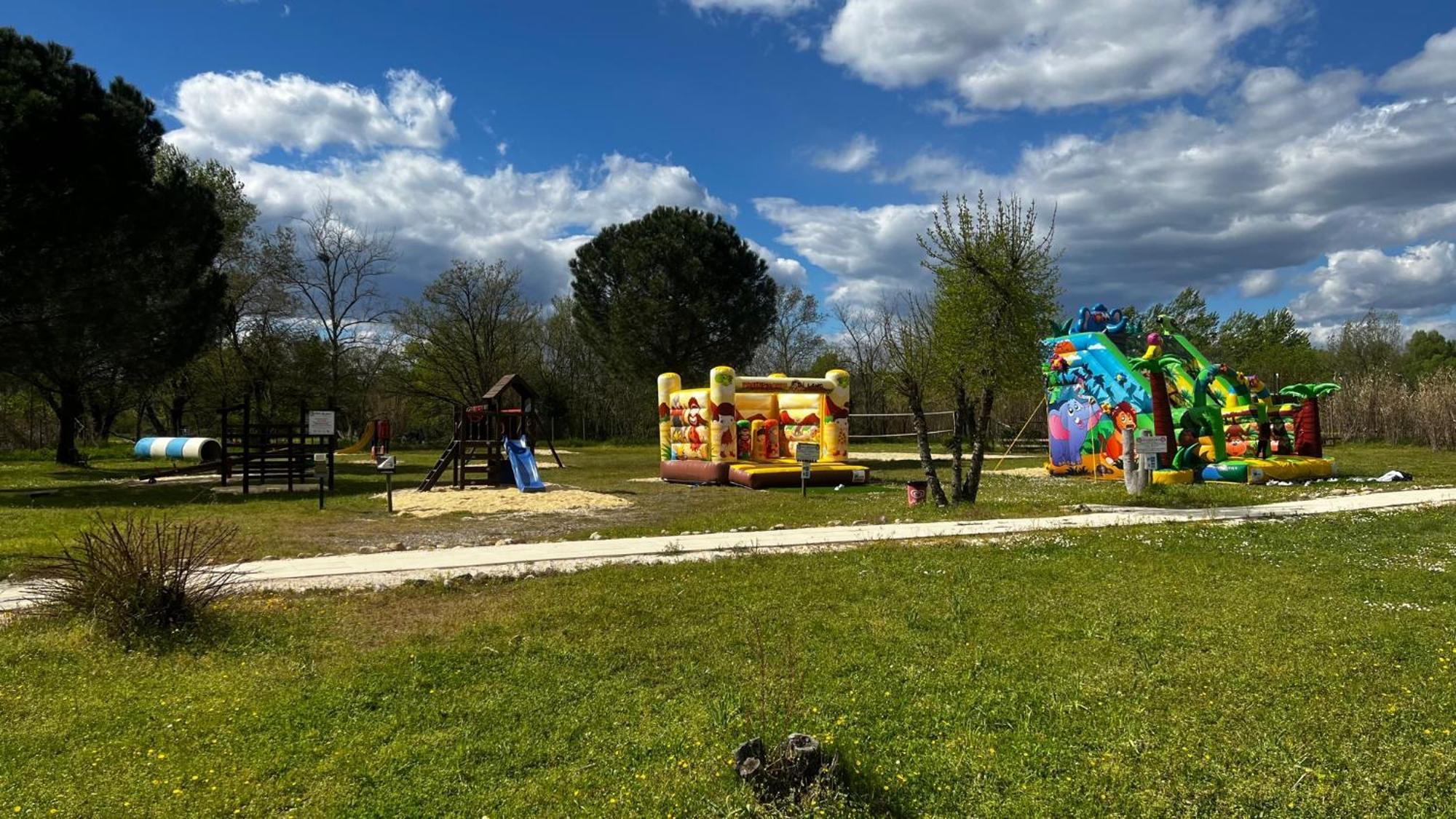 Camping Le Fief D'أندوز المظهر الخارجي الصورة