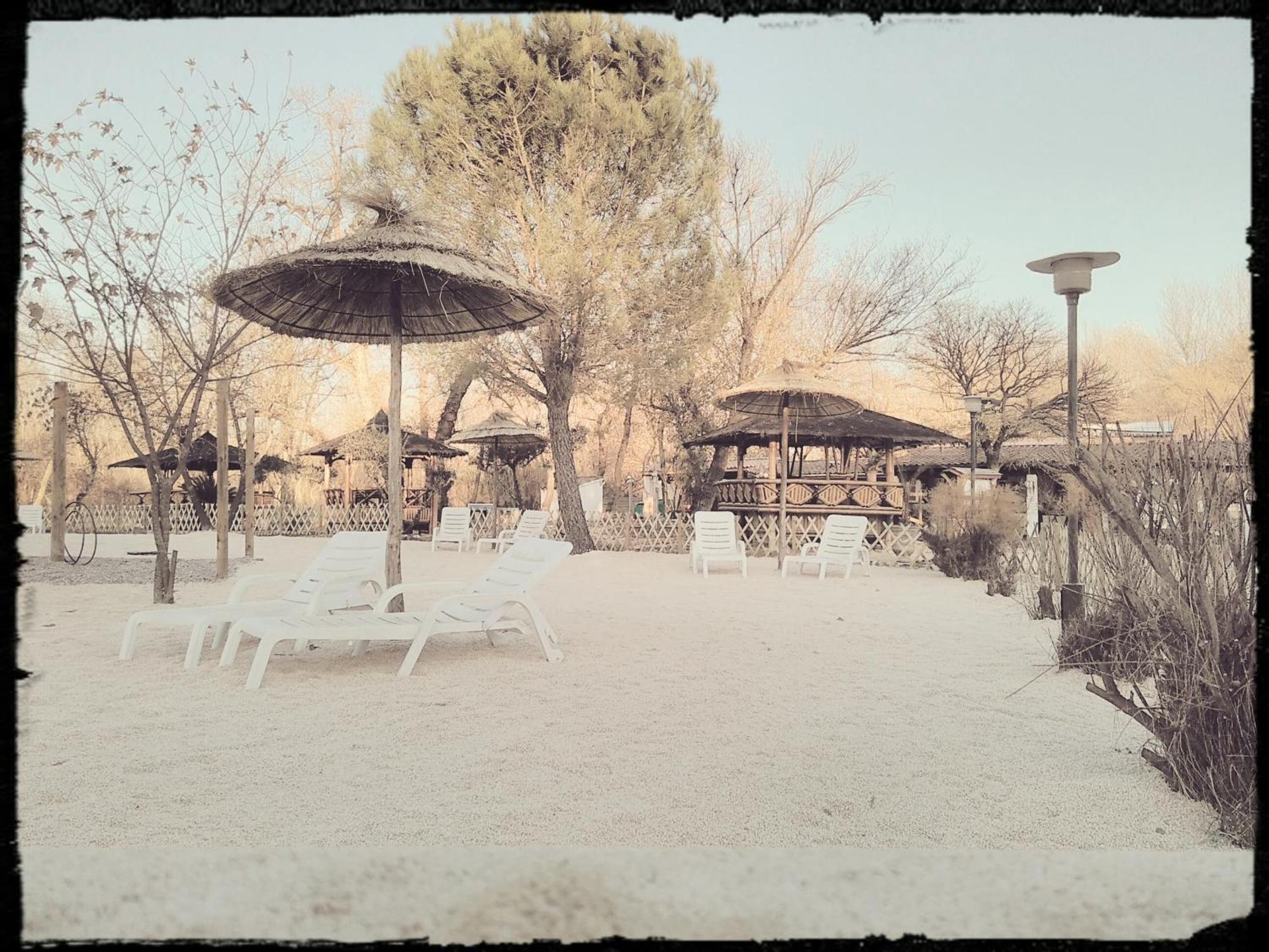 Camping Le Fief D'أندوز المظهر الخارجي الصورة