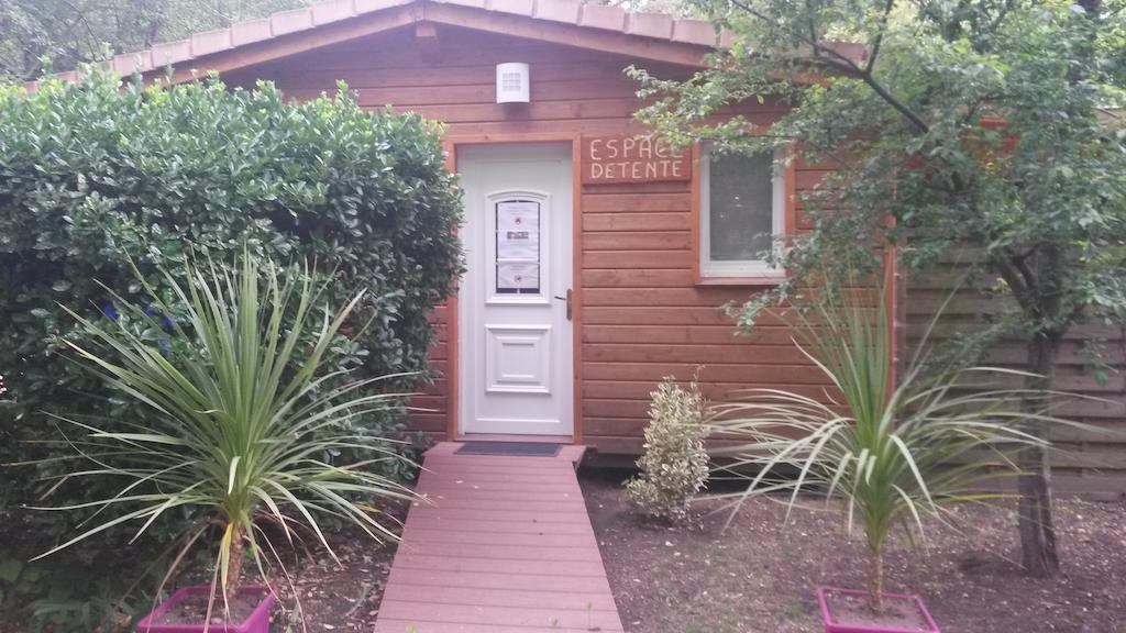 Camping Le Fief D'أندوز المظهر الخارجي الصورة